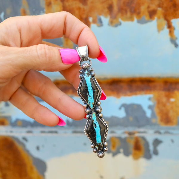 'Two Stone' Pendant - Blackjack
