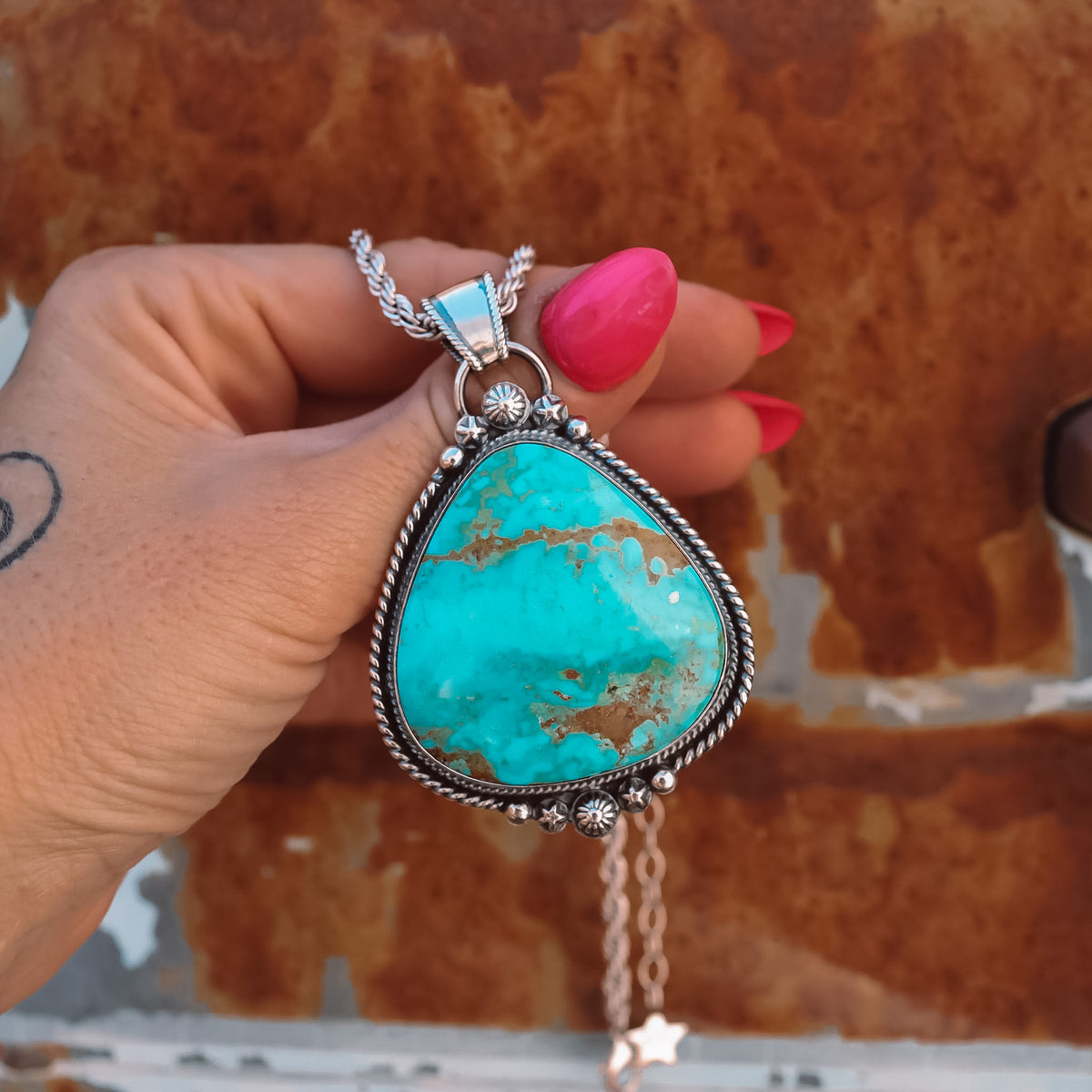 ‘Statement’ Pendant - Kingman