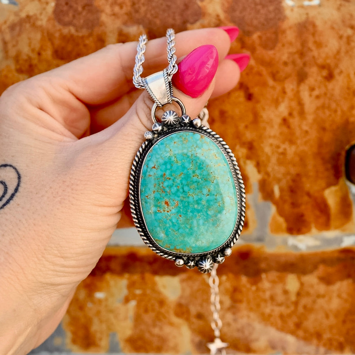 ‘Statement’ Pendant - Kingman