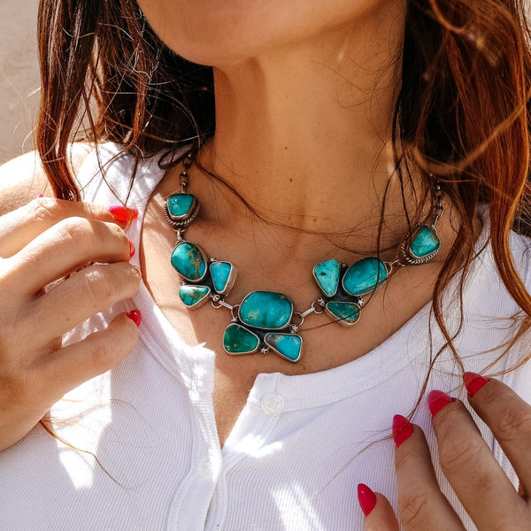 ‘Cluster' Necklace/Choker - Kingman